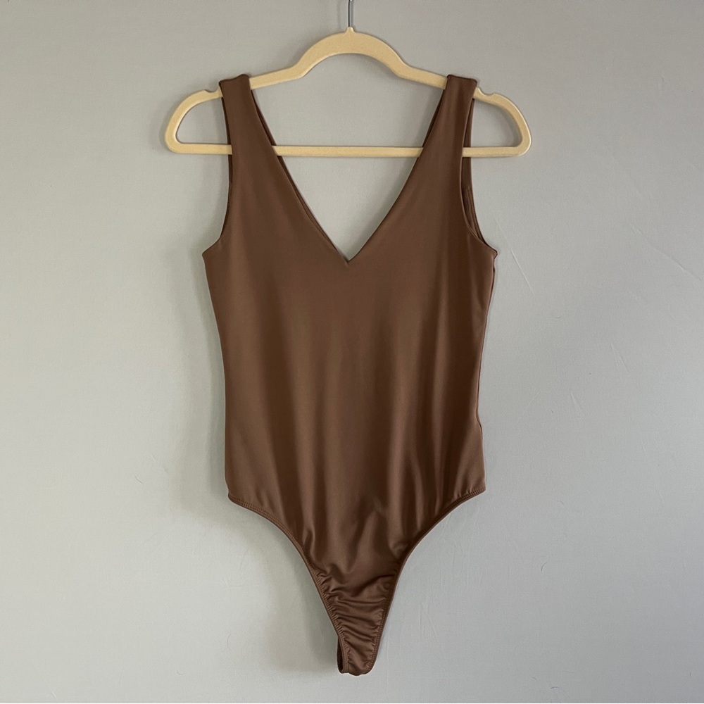 V Neck Bodysuitt